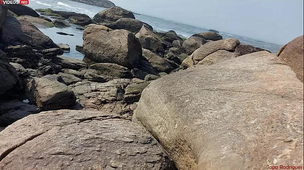 FUI NA PRAIA COM MEU AMIGO  E ACABEI TRANSANDO COM ELE ( video completo xvideos RED) Lipe Louco